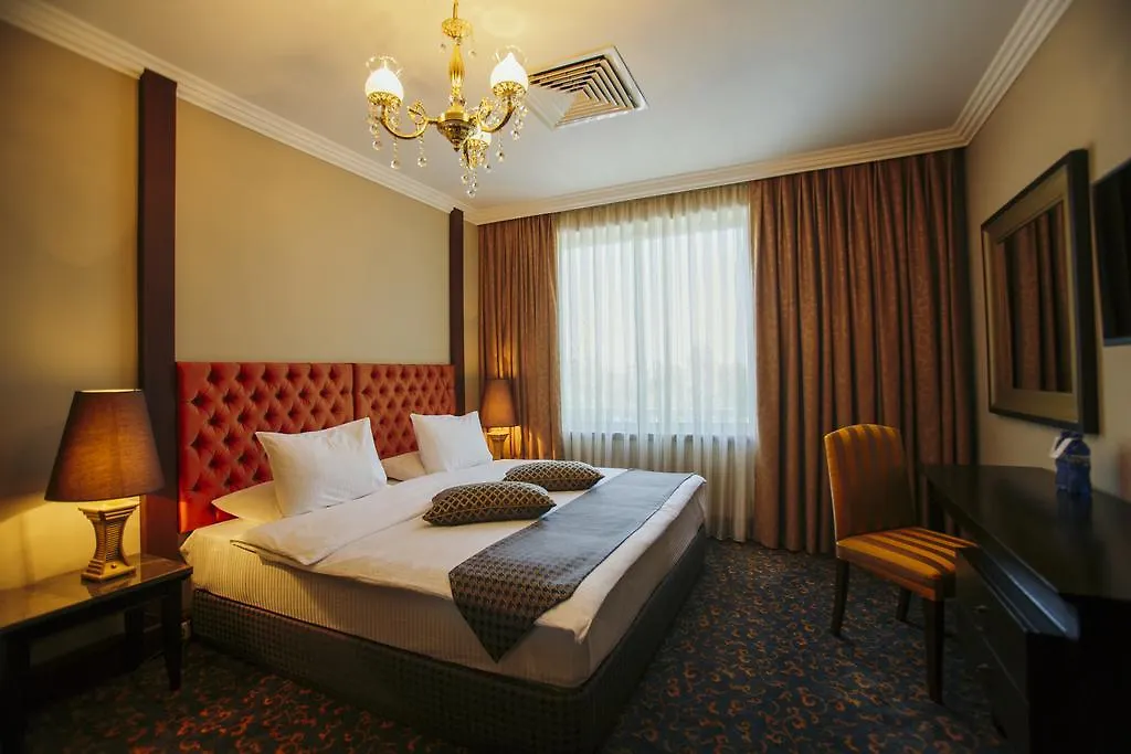 Hotel Intourist Palace Batumi 5*,  Georgia