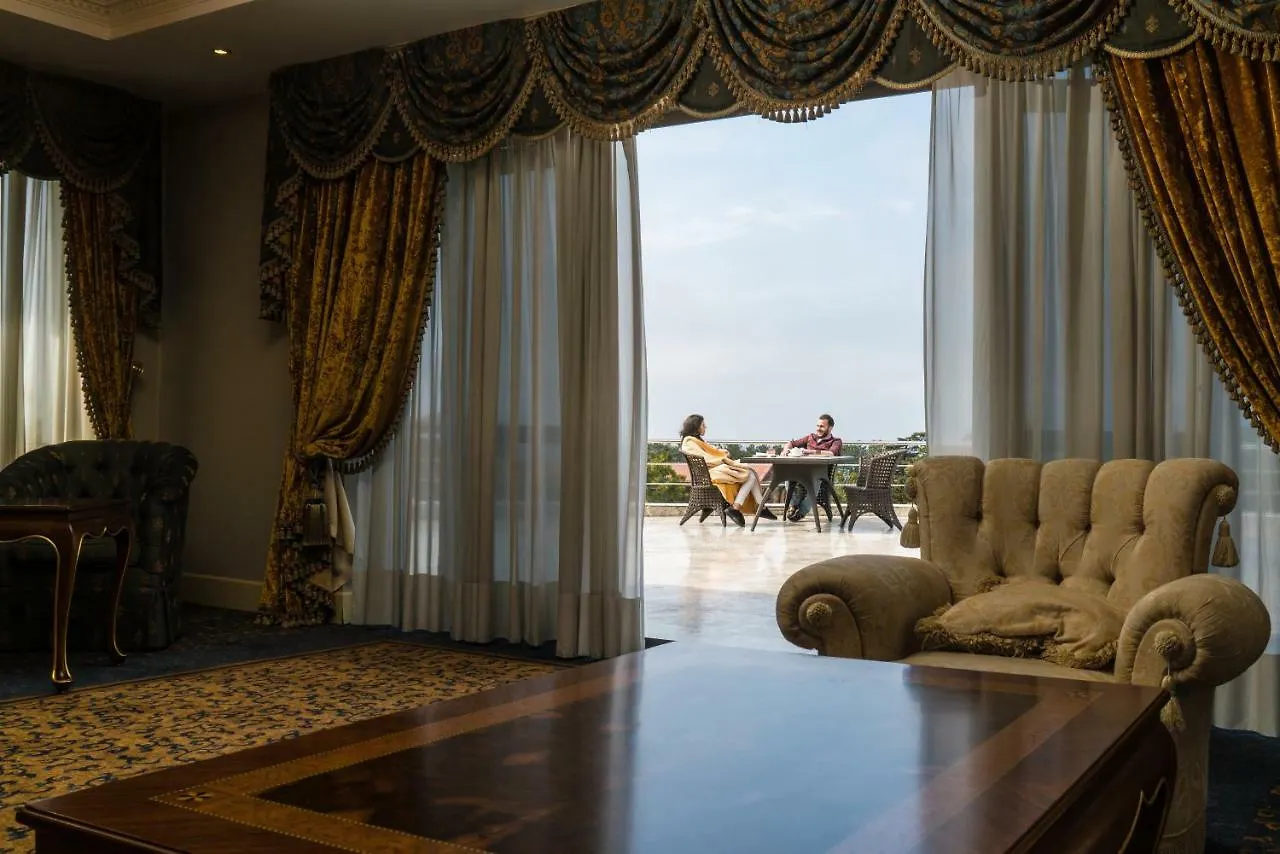 Hotel Intourist Palace Batumi